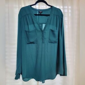 Long sleeve Torrid Harper blouse, size 3